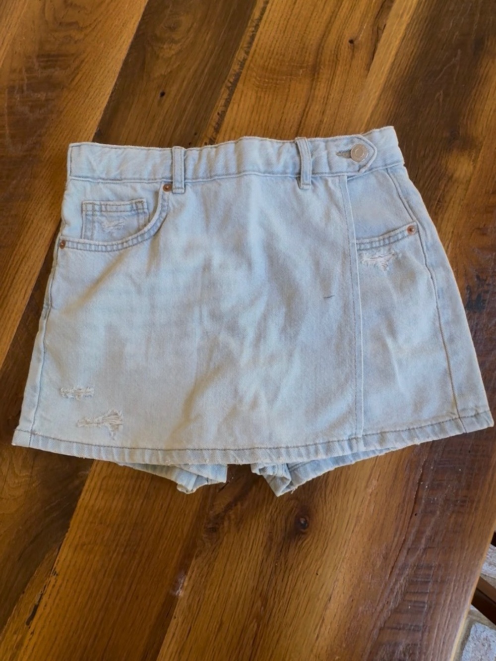 Zara Girls light washed distressed mini skort/shorts  size 13-14 yrs